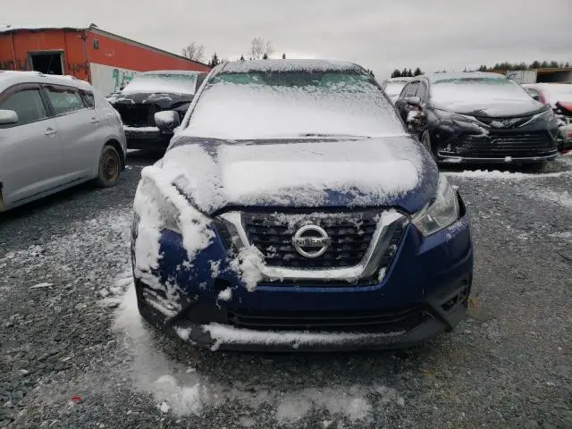 2019 NISSAN KICKS S  