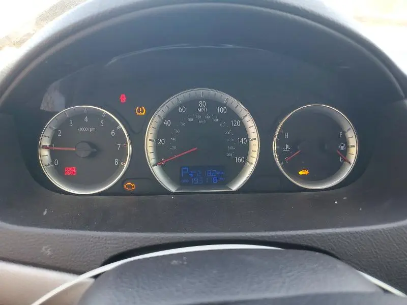 2010 HYUNDAI SONATA GLS  