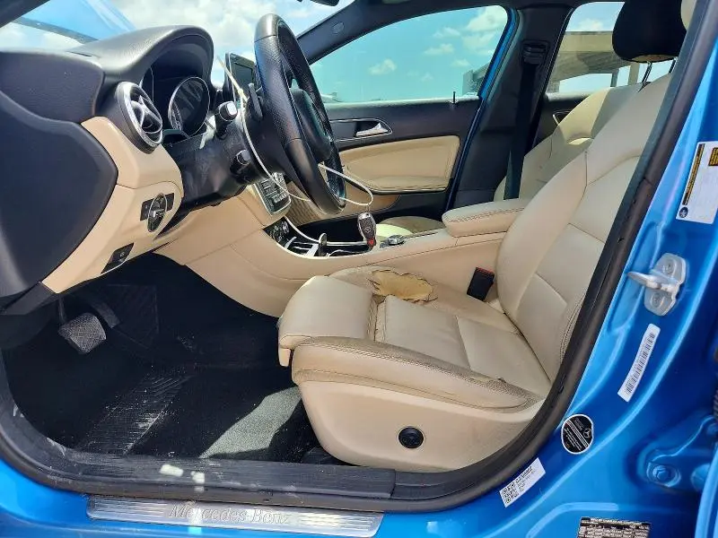 2016 MERCEDES-BENZ GLA 250  