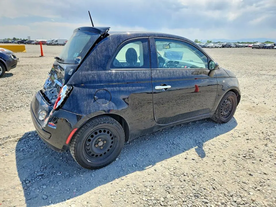 2015 FIAT 500 POP  