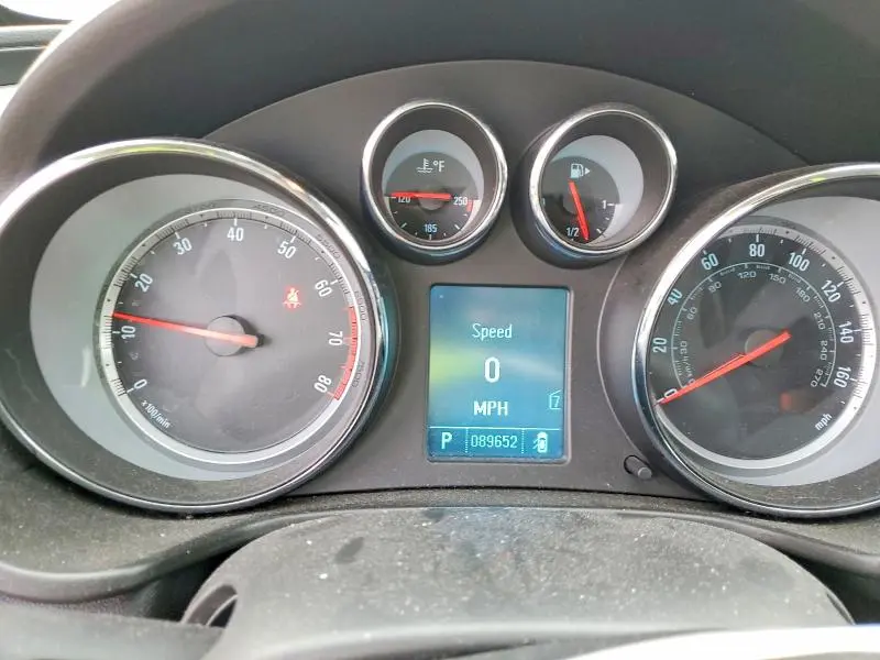 2011 BUICK REGAL CXL  