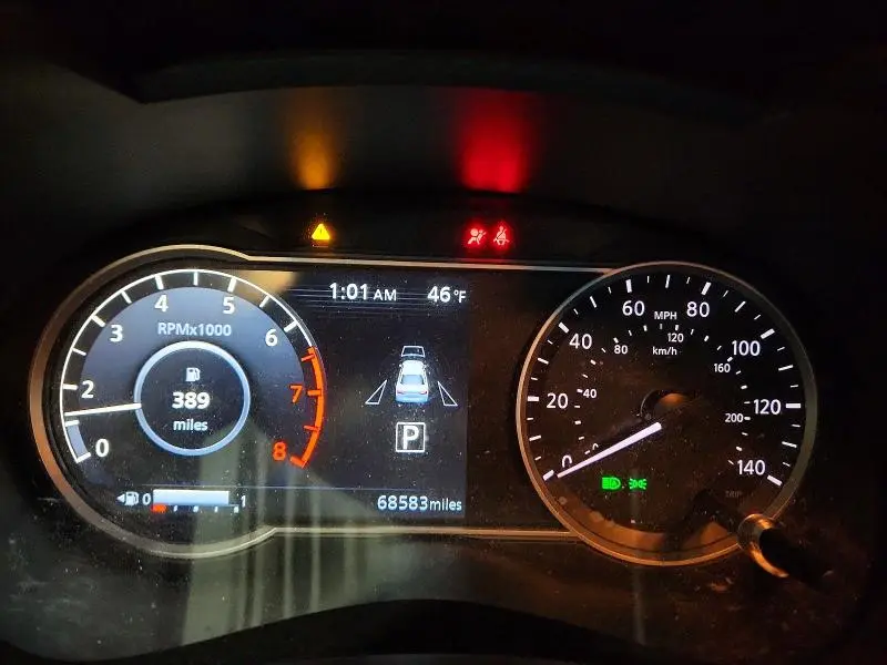 2022 NISSAN VERSA SV  
