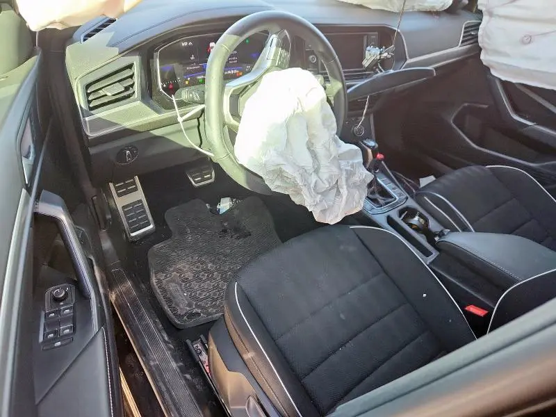 2024 VOLKSWAGEN JETTA SPORT  