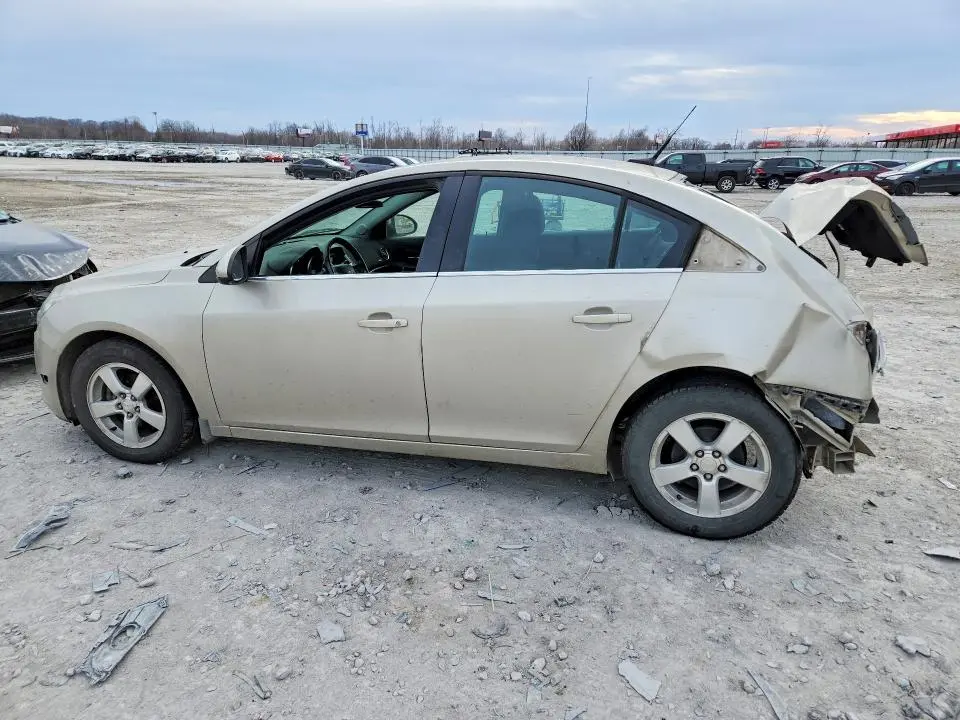 2014 CHEVROLET CRUZE LT  