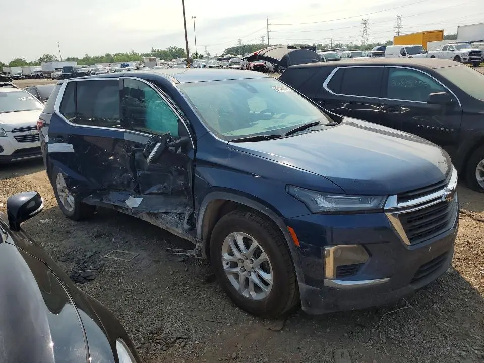 2023 CHEVROLET TRAVERSE LS  