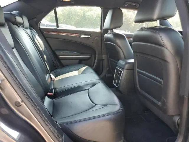 2013 CHRYSLER 300   