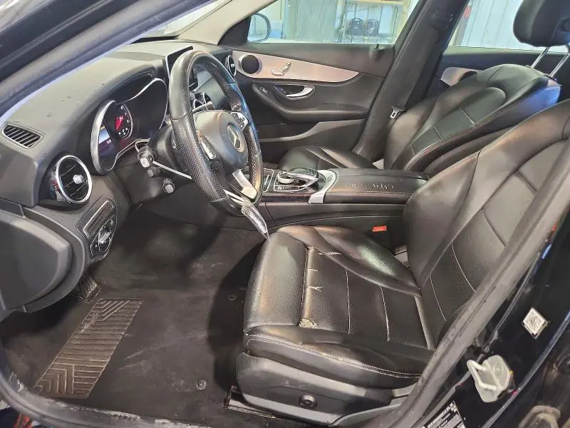 2016 MERCEDES-BENZ C 300  