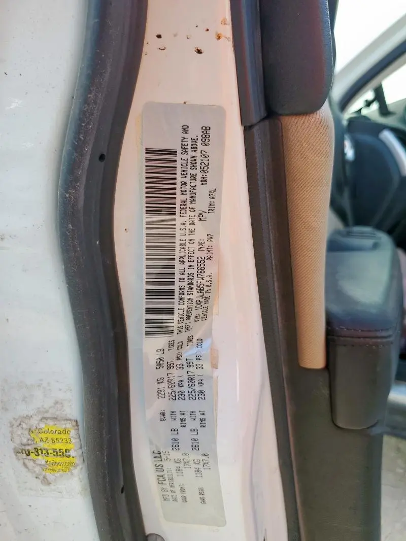 2015 JEEP CHEROKEE SPORT  