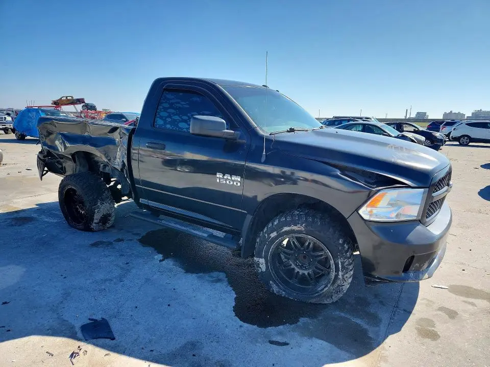 2016 RAM 1500 ST  