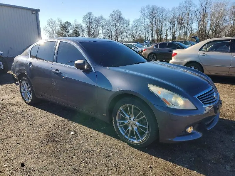 2011 INFINITI G37   