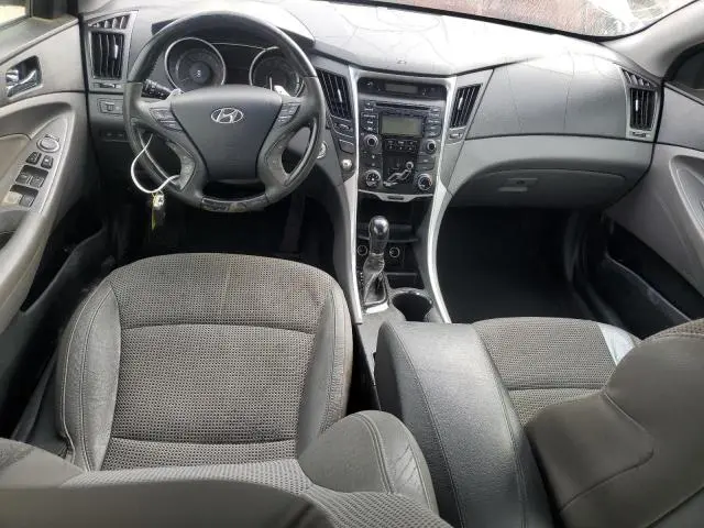 2012 HYUNDAI SONATA SE  