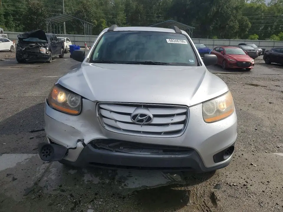 2011 HYUNDAI SANTA FE GLS  