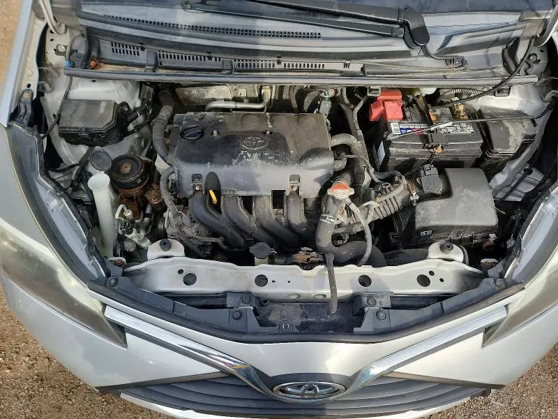 2016 TOYOTA YARIS 5-DOOR L  