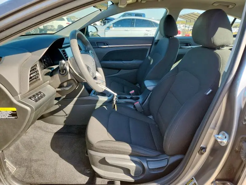 2019 HYUNDAI ELANTRA SEL  