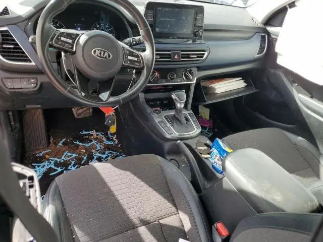 2021 KIA SELTOS S  