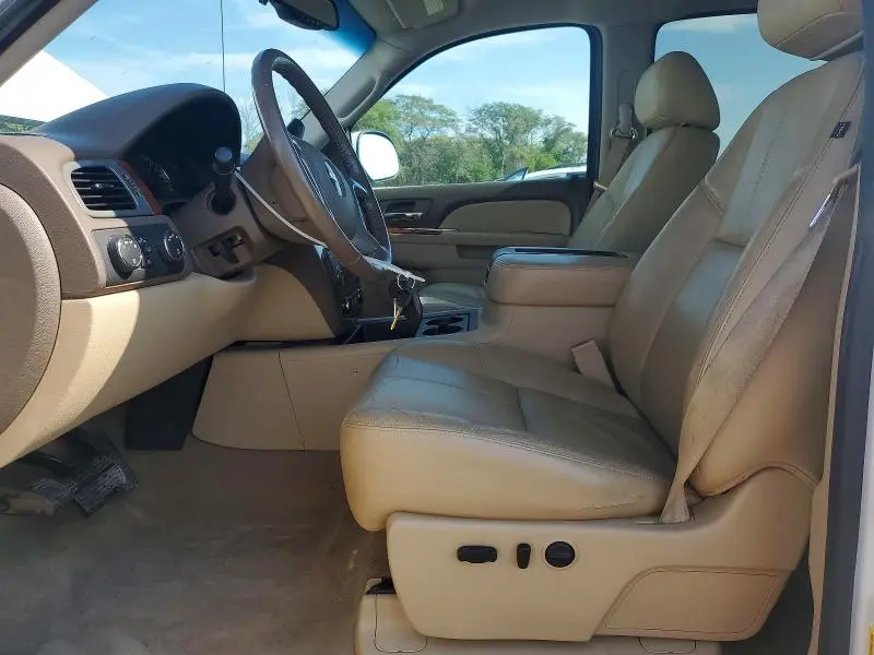 2011 CHEVROLET SILVERADO K1500 LTZ  