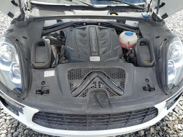 2016 PORSCHE MACAN S  