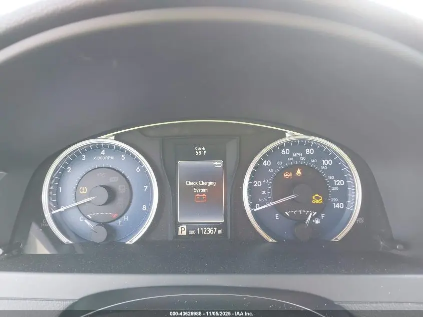 2016 TOYOTA CAMRY LE