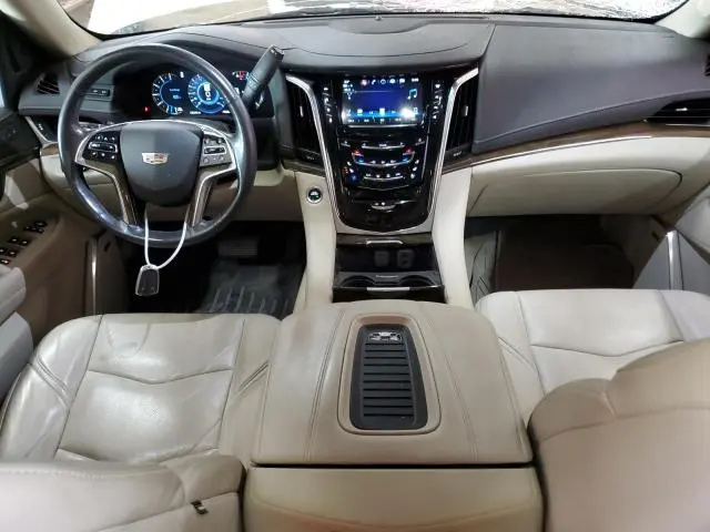 2019 CADILLAC ESCALADE LUXURY  