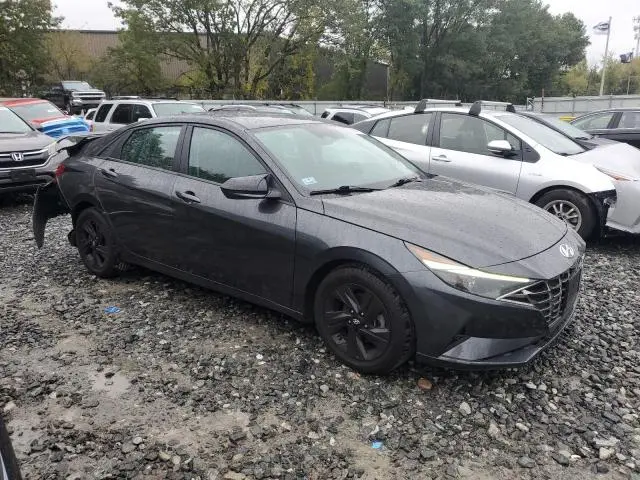2021 HYUNDAI ELANTRA SEL  