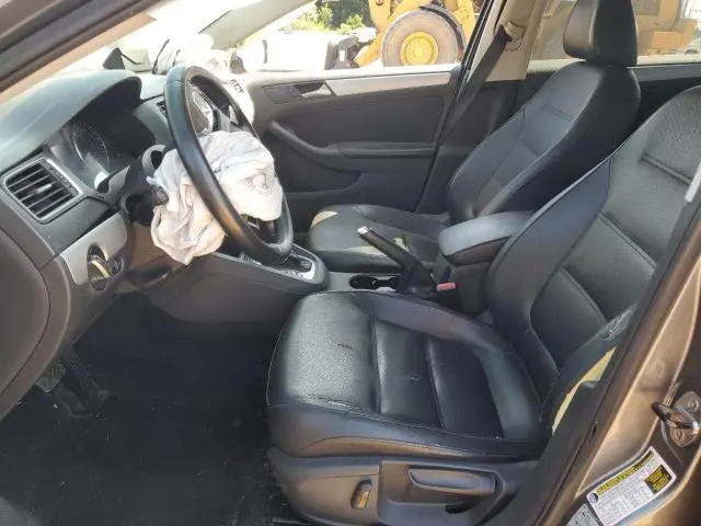 2014 VOLKSWAGEN JETTA SE  