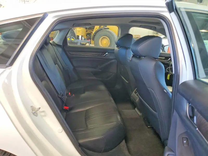 2018 HONDA ACCORD TOURING  