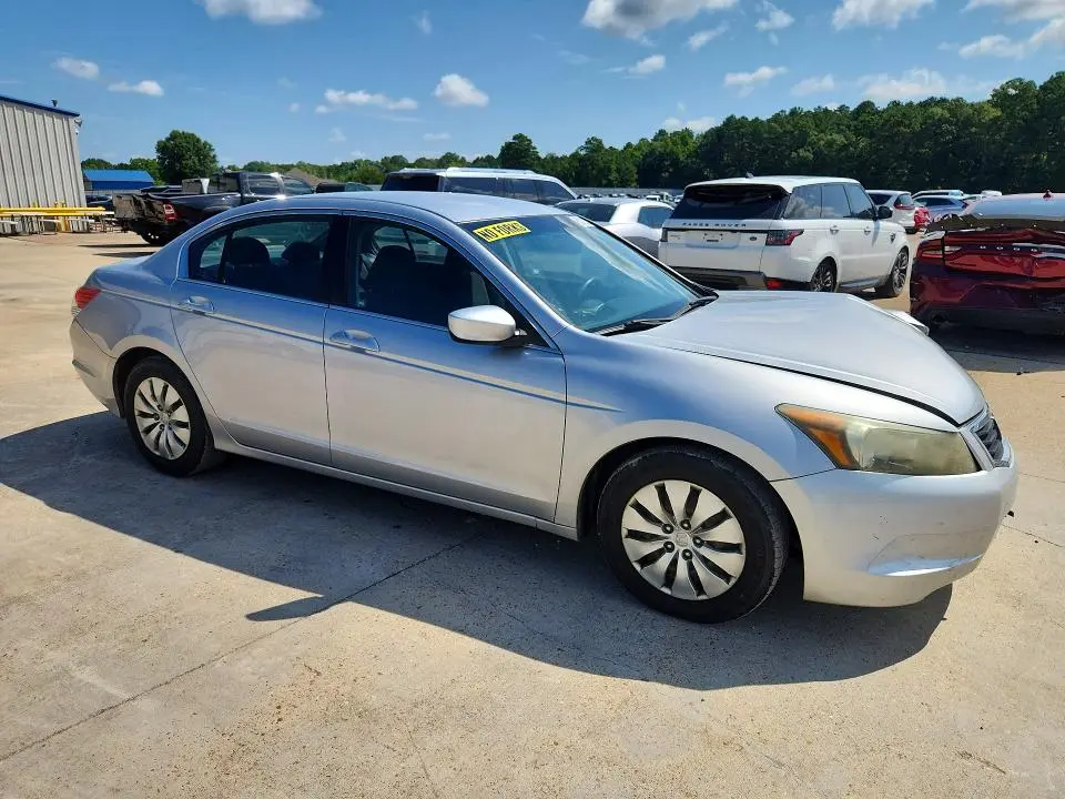 2010 HONDA ACCORD LX  
