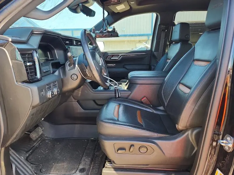 2023 GMC SIERRA K1500 AT4  