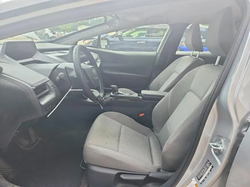 2026 TOYOTA PRIUS LE  