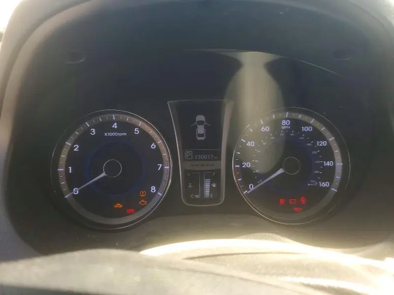 2012 HYUNDAI AZERA BASE  