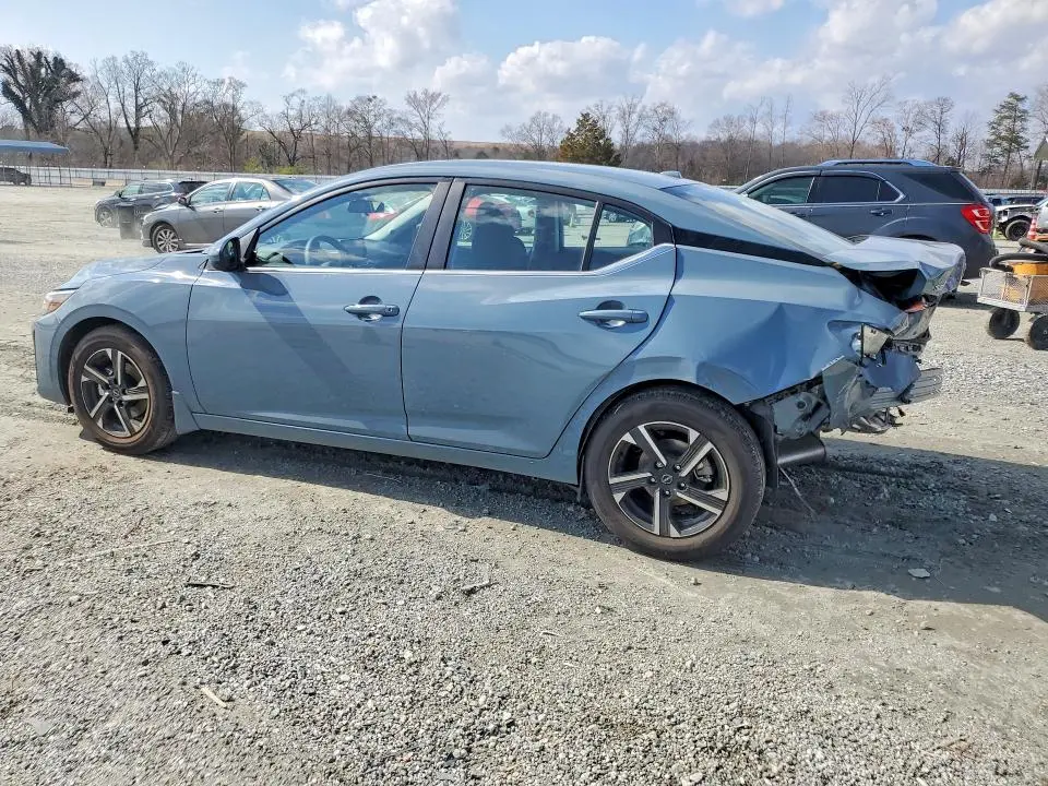 2025 NISSAN SENTRA SV  