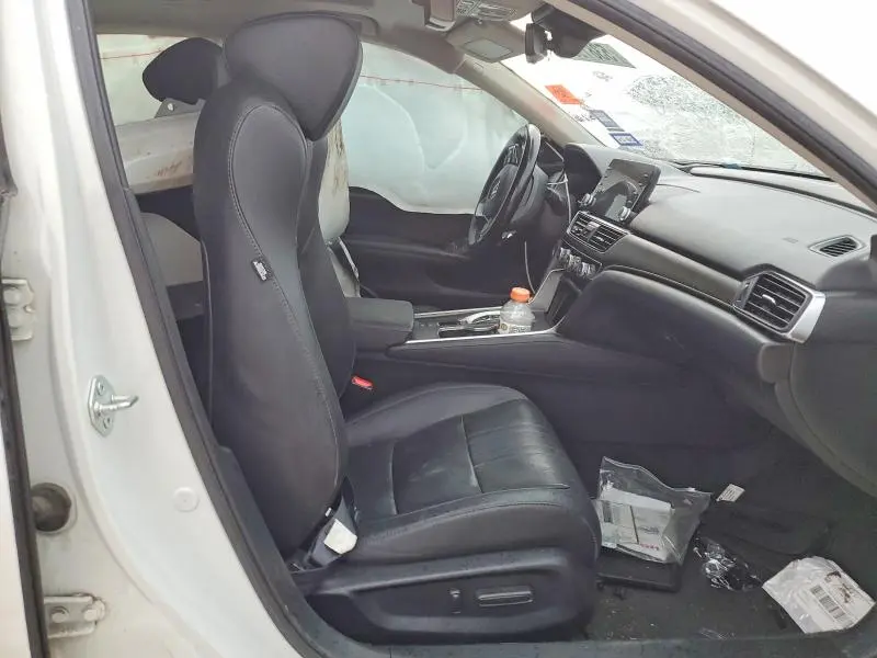 2021 HONDA ACCORD TOURING  
