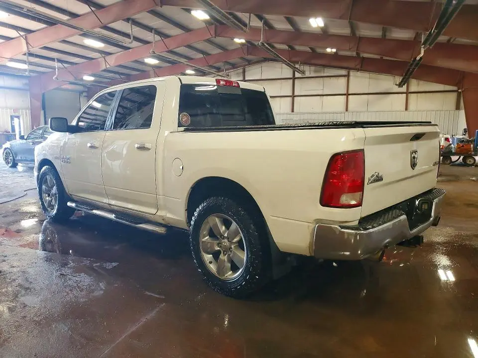 2014 RAM 1500 SLT  
