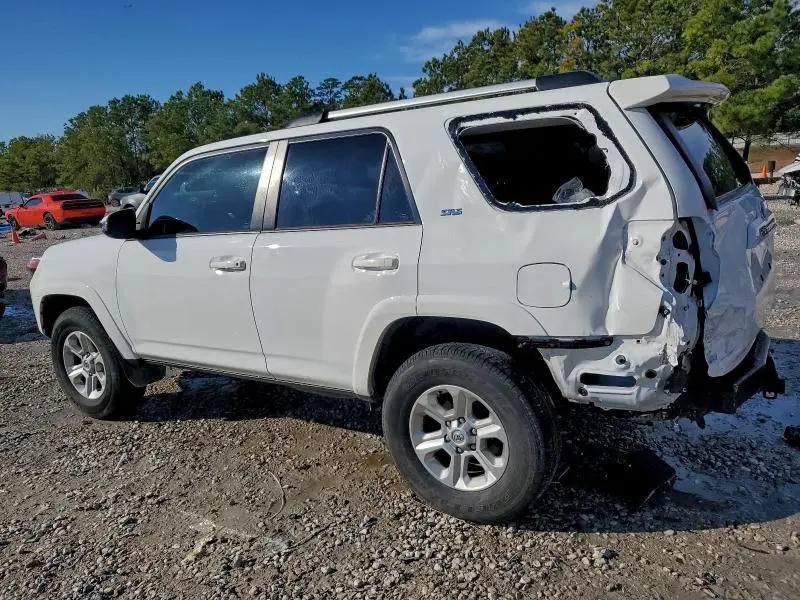 2024 TOYOTA 4RUNNER SR5/SR5 PREMIUM  