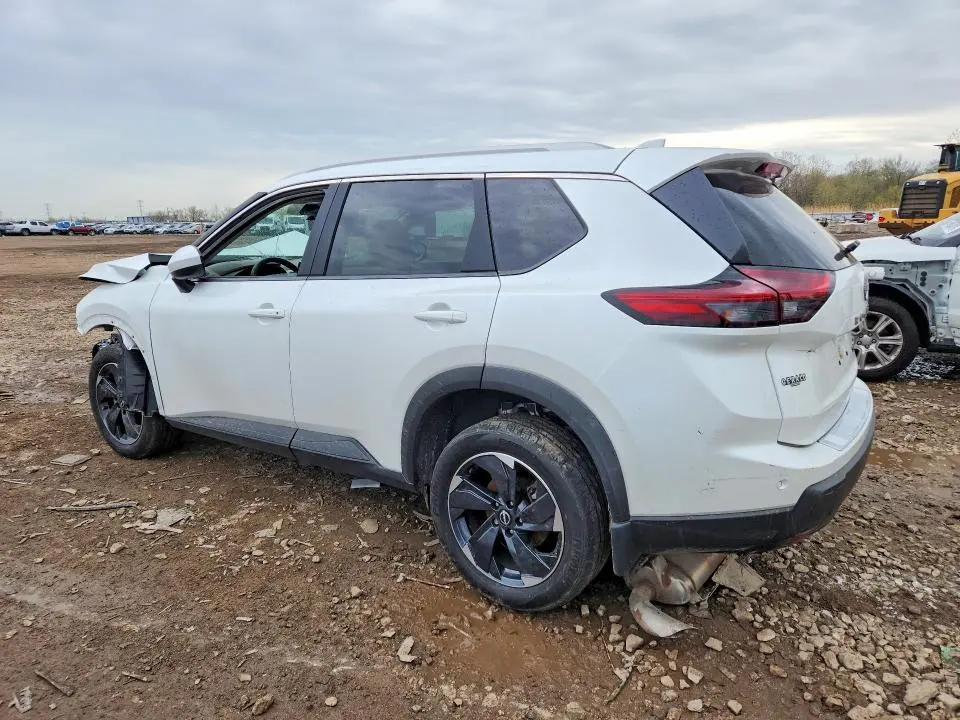 2024 NISSAN ROGUE SV  