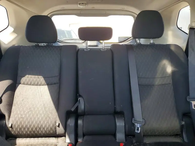 2019 NISSAN ROGUE S  