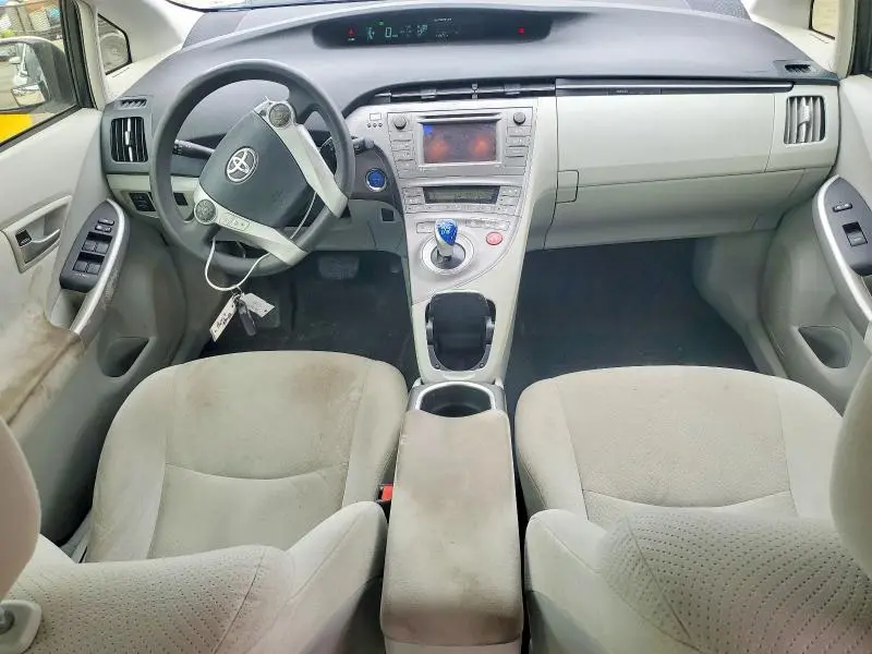 2014 TOYOTA PRIUS THREE  