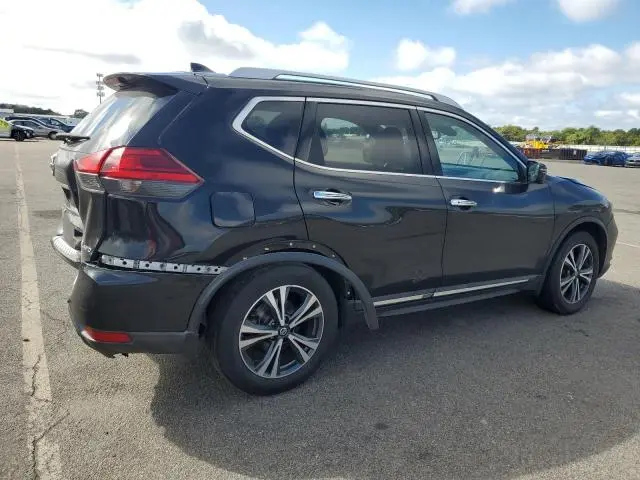 2017 NISSAN ROGUE SV