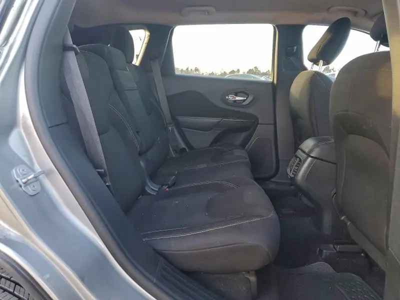 2015 JEEP CHEROKEE LATITUDE PLUS  