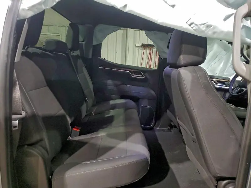 2026 CHEVROLET SILVERADO K1500 LT  