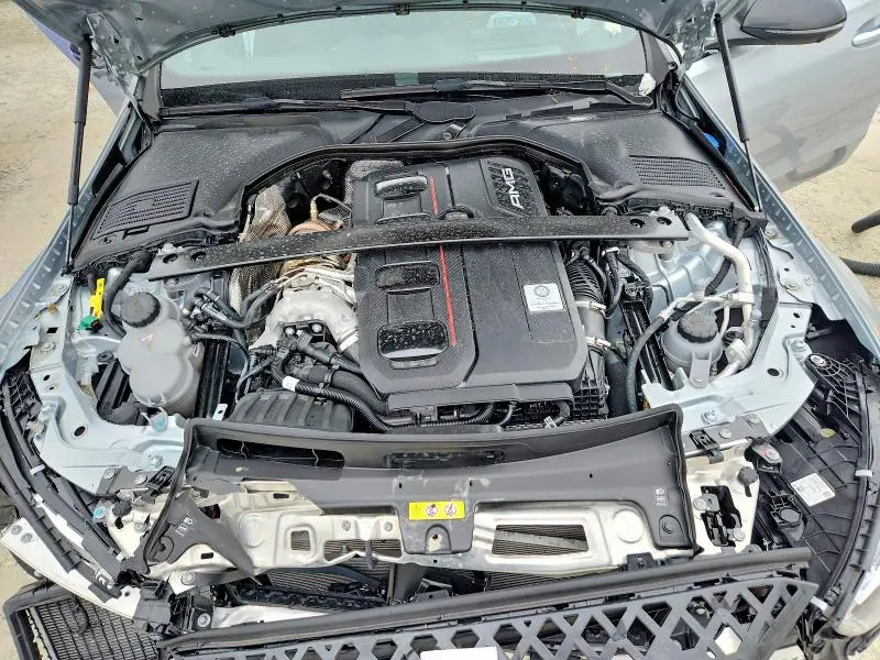 2024 MERCEDES-BENZ C 63 AMG S E PERFORMANCE  