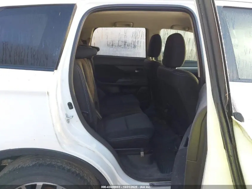 2017 MITSUBISHI OUTLANDER ES