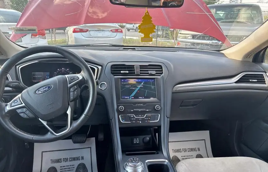 2020 FORD FUSION SE  