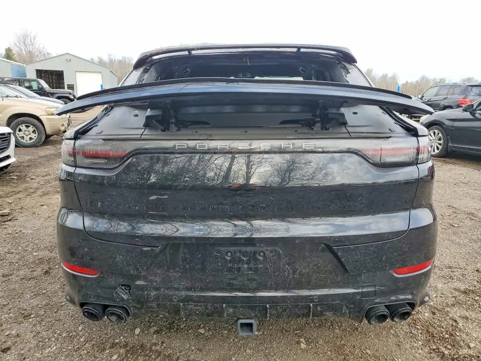 2023 PORSCHE CAYENNE S COUPE  