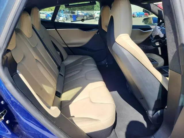 2015 TESLA MODEL S 70D  