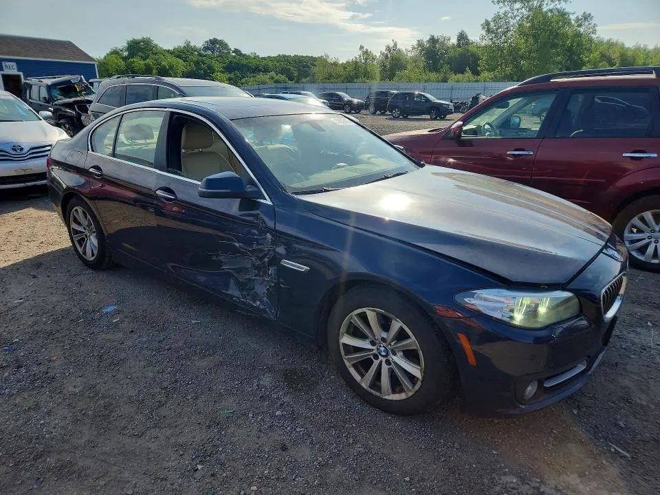 2015 BMW 528 XI  