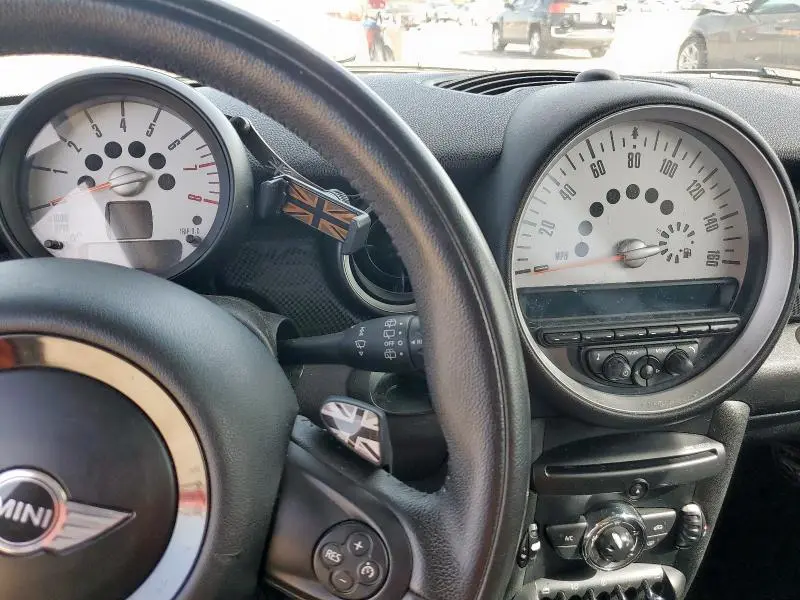 2013 MINI COOPER S
