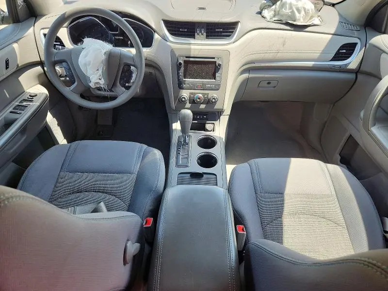 2014 CHEVROLET TRAVERSE LS  