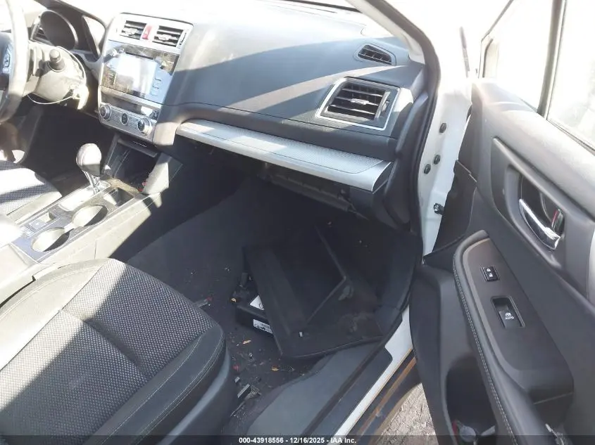 2017 SUBARU OUTBACK 2.5I PREMIUM