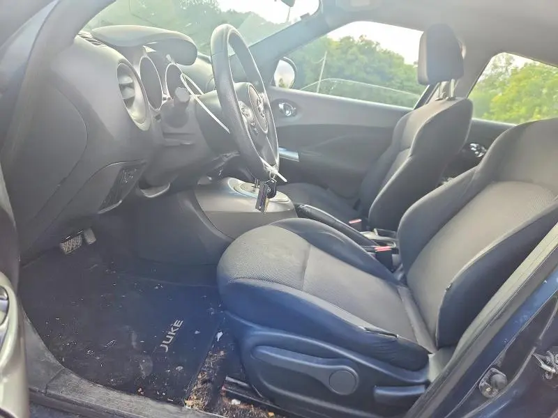 2014 NISSAN JUKE S  